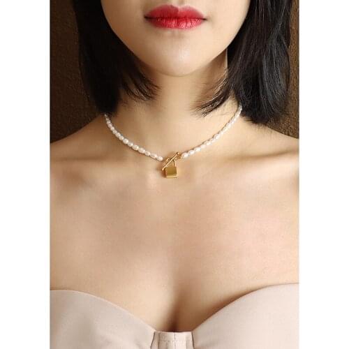 Minar Classic Irregular Baroque Pearl Beaded Necklace for Women Ladies Titanium Steel Small Lock Charm Chokers Necklace Jewelry