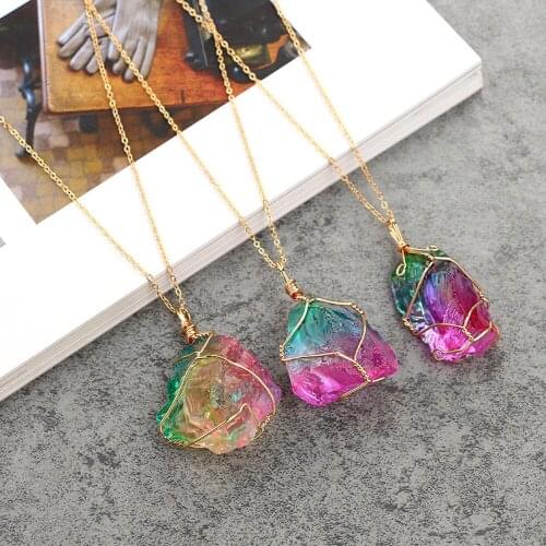 Rainbow Natural Stone Pendant Necklace Fashion Crystal Chakra Rock Necklace Gold Color Chain Quartz Long Necklace For Women Gift