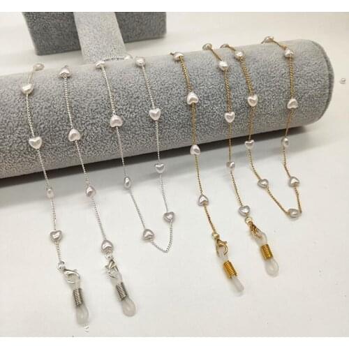 2021 New Korean Vintage Pearl Heart Necklace Mask Chain Strap Hang on Neck Glasses Holder Rope for Women Mask Hanging Necklace