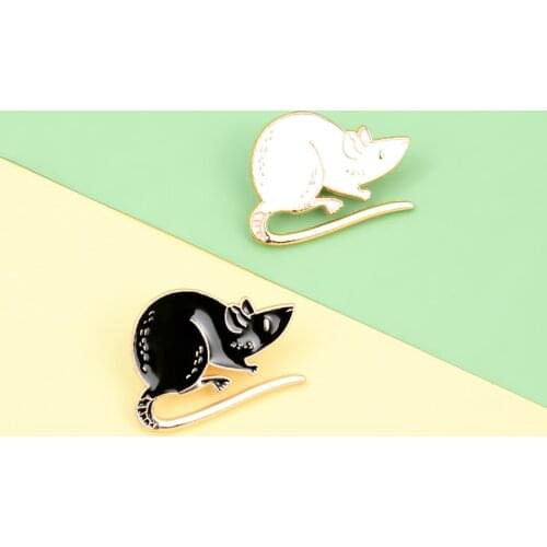 Black White Couple Mouse Enamel Lapel Pins Fashion Cartoon Cute Brooches Badges Animal Pins Wholesale Jewelry Gift For Friends