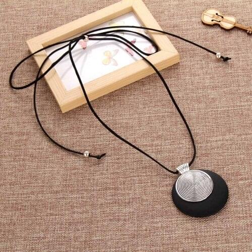 Vintage woman Necklaces jewelry statement necklaces pendants wooden pendant collares mujer choker necklace women Long Necklace