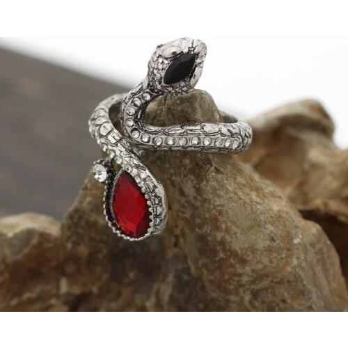 Punk Yoga snake ring