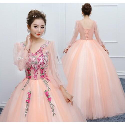 Long Sleeve Quinceanera Dresses Appliques Embroidery Sweet 16 years Lace up back Vintage Ball Gown Long Vestidos Party Prom