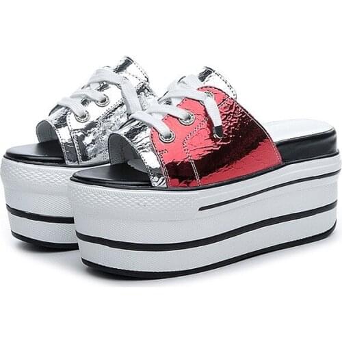 Krasovki 2021 Slippers Womens Womens Sandals Summer Platform Fashion Breathable Casual Thick Bottom Mixed Colors Women Slides