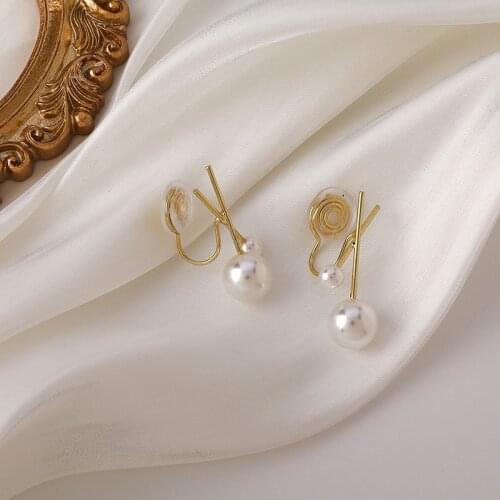 Fashion Cross Design Fake Piercing Earrings for Women Faux Pearl Earrings Ear Cuff Clip on Earrings Korean Jewelry Pendientes