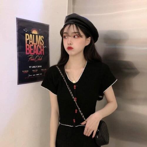 Woman TShirts Summer V-neck Pinstripe Shirt Short Sleeve Knitwear T-shirt Women Crop Top Mujer Camisetas