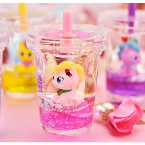 Fashion Cartoon Unicorn Acrylic Quicksand Key Chains Liquid Floating Cute Cattle Key Ring Couple Backpack Pendant Key Holder