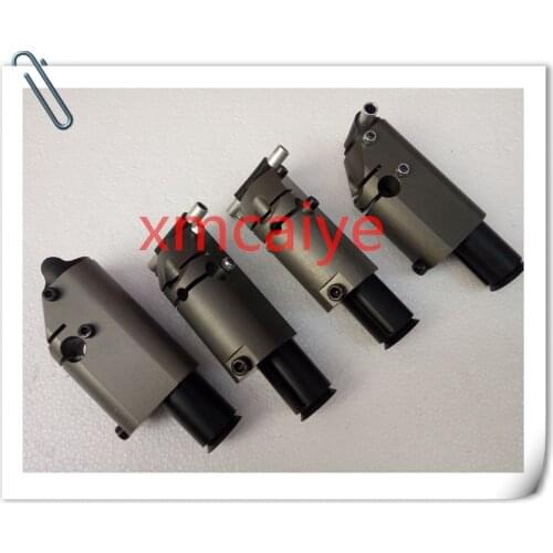 Man Roland 600 goes forward.Human Roland printing machine accessories, 4 pieces for one set