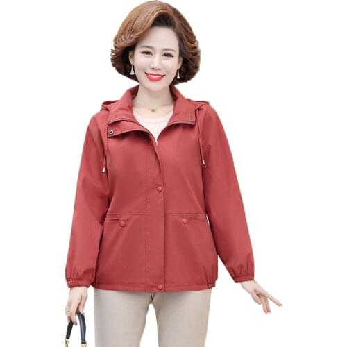 Middle-aged and elderly Windbreaker Women Spring Autumn Jacket New Korean Loose Plus Size Hooded Outerwear Ladies Casual Tops