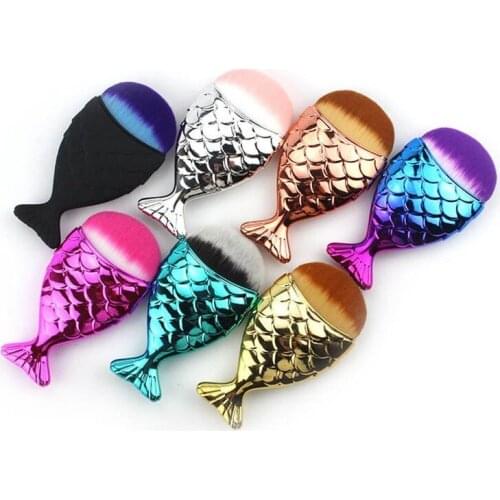 Makeup brush mermaid foundation brush color fish tail foundation brush fiber wool foundation makeup brush portable cosmetic tool