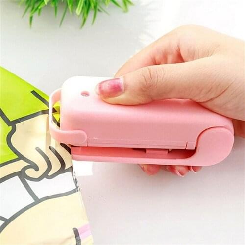 Portable Mini Sealer Food Packaging Kitchen Storage Bag Snacks Bag Sealing Machine Sealers Clips Home Heat Bag Plastic Food