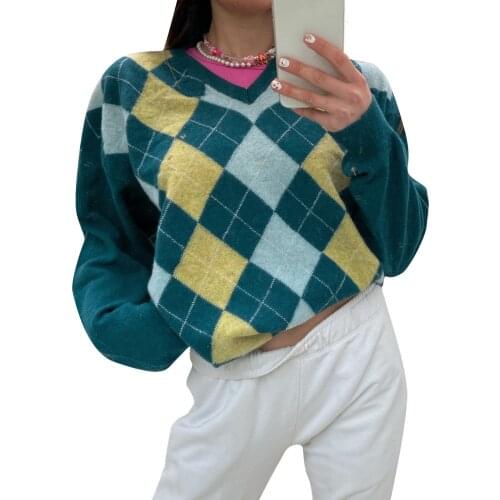 Womens V Neck Sweaters Classic Long Sleeve Argyle Print Loose Fit Knitted Tops