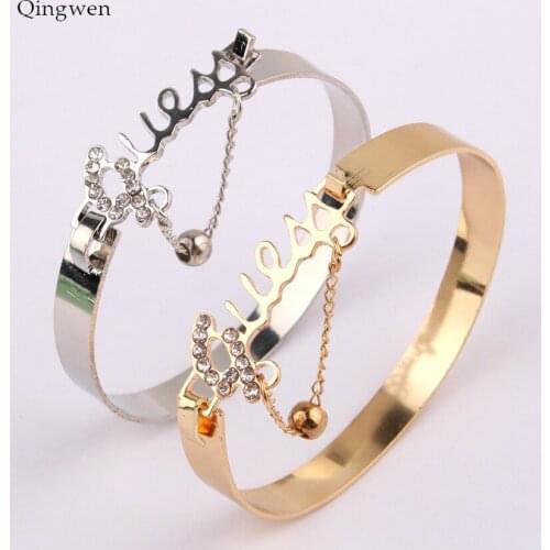 Qingwen New Fashion Jewelry Love Letter Exquisite Bracelet Accessory Rhinestone Decor Stylish Hand Chain CA3401/w