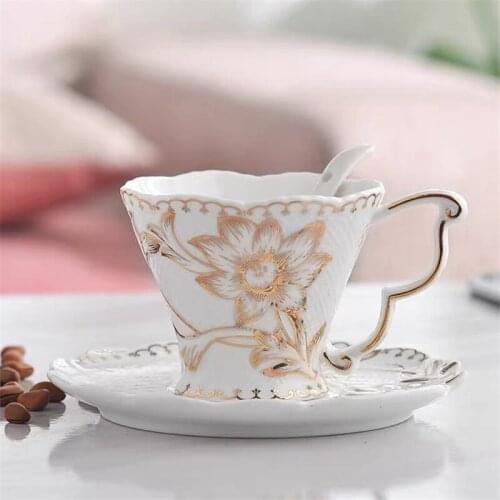 Ceramic Cup And Saucer Set European Bone China Coffee Cup Creative Tea Set Simple Phnom Penh Afternoon Tea Cup Set Drinkware