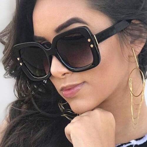 Classic Retro SquareSunglasses Women Luxury Brand Designer Oversized Transparent Sun Glasses Vintage Big Frame Eyewear For Lady