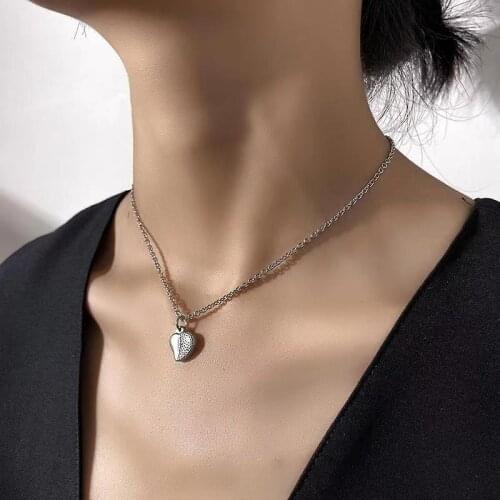 Fall Feminine Bohemian Stainless Steel Retro Love Pendant Monolayer Necklace Choker Jewelry M191