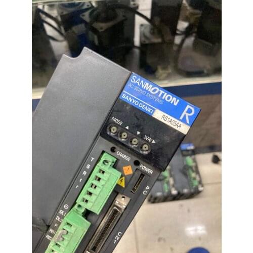RS1A05AA servo driver , used one, 85% appearance new , good working , free shipping