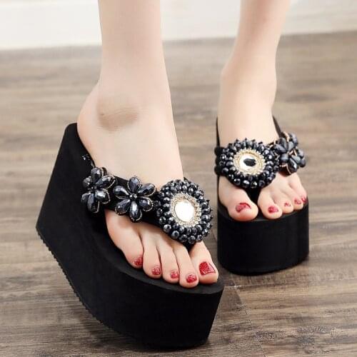 Womens Platform with Wedges Flip-flops Womens Summer Fashion Anti-skid Sponge Cake Beach Shoes Rhinestones High Heels Sandals