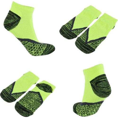 Bike Socks Men Bicycle Designed Outdoor Sport Socks Protect Feet Breathable Wicking Cycling Basketball Socks Dry Quickly