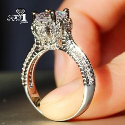 Wholesale YaYI Jewelry Fashion Princess Cut 2 CT 8*8mm White Cubic Zirconia Silver Color Engagement Wedding Party Crown Rings