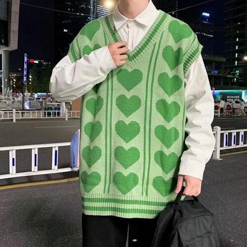 Korean Fashion Sweater Vest Men Streetwear Trends V Neck Love Heart Shape Pattern Sleeveless Sweater Mens Knitted Sweaters Vests