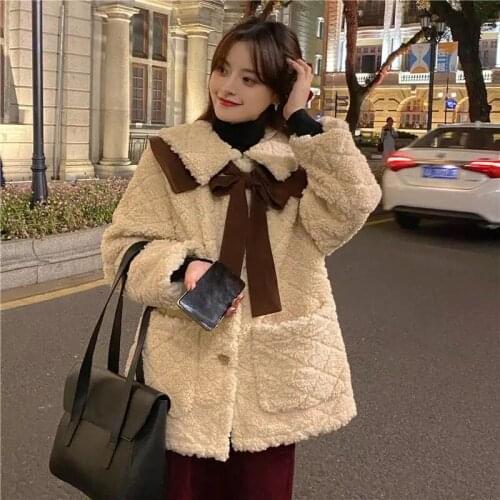 2021 autumn and winter Korean version of the new diamond grid thickened lamb wool coat small top bow shawl women
