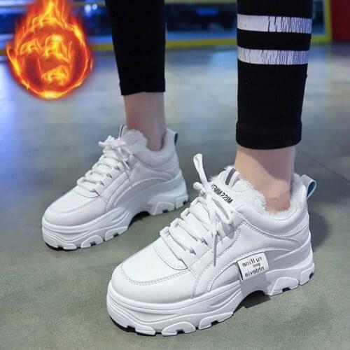 WAWFROK Footwear