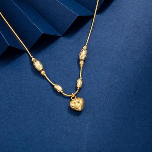 Pendant Necklace for Women Retro Simple Heart Necklace Chain Elegant Charm Chain for Wedding Gift Fashion Jewelry Collares