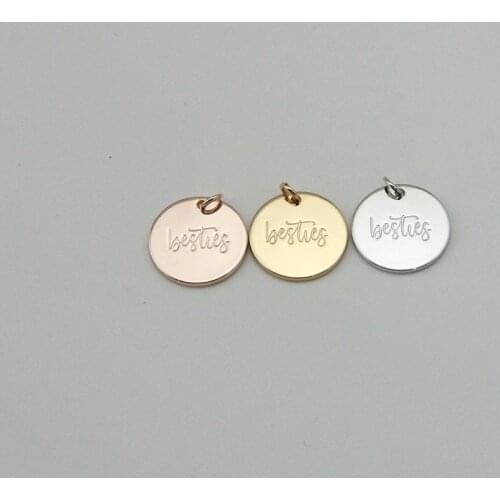 Newest Fashion Jewelry Besties Disc Engraved Charms Pendant for Necklace Making