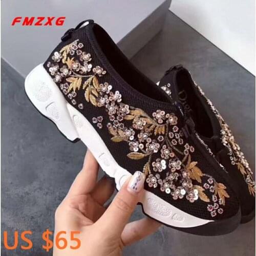 Women Flats Shoes Embroider Bling Shallow Crystal String Bead Embroider Sewing Flower Spring Autumn Casual Brand Sneakers Shoes