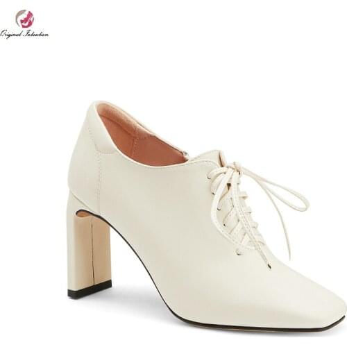 Original Intention Leather Pumps