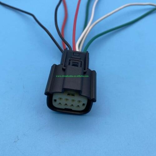 8-pin car connector female 3.5mm headlight harness plug 334720801 33472-0801
