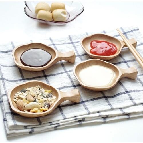 1PC Beech Seasoning Dish Solid Wooden Tray Chopstick Rest Dessert Saucer Sakura Shape Dish Kitchen Accessories Japanese-style