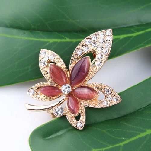 TODOX Opal stone Brooch Fashion beauty Exquisite lovely cute Crystal-encrusted maple leaf pins concise style coat dress gifts