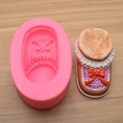 1Pcs Baby Shoes Shape Fondant Silicone Mold Craft Chocolate Baking Mold Cake Decorating Tools Kitchen Accessories