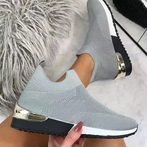 Sneakers Women Vulcanized Shoes Ladies Solid Color Slip-On Sneakers for Female Casual Sport Shoes 2021 Fashion Mujer Shoes