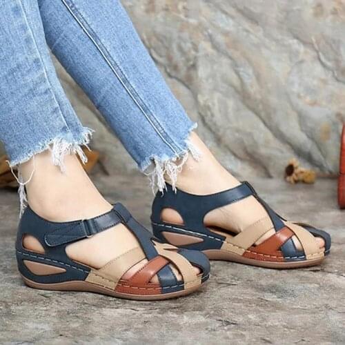 2021 New Fashion Women Sandals Waterproo Sli On Round Female Slippers Casual Comfortable Outdoor Fashion Sunmmer Plus Size Shoe