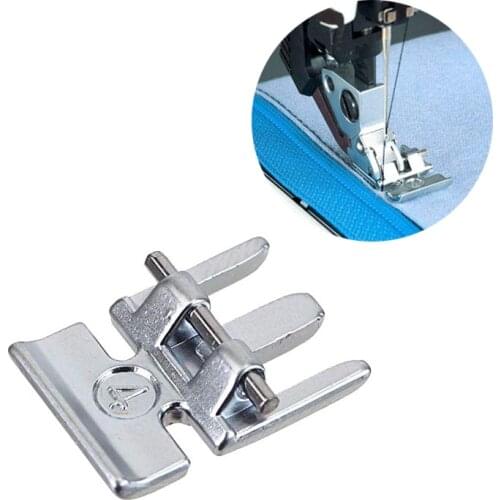 SNAP ON ZIP ZIPPER FOOT WITH IDT FOR PFAFF SEWING MACHINES, PART# 98-694884-00 / 820248096