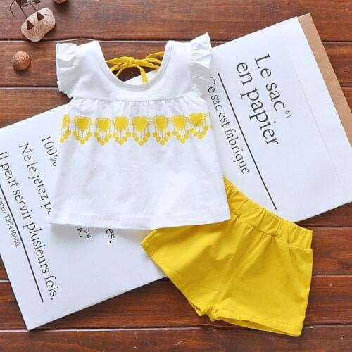 Girls Summer outfits 2019 Girls Clothes Petal Sleeve T-shirt+ Shorts 2 Piece Tracksuits Newborn baby Kids Clothing Set 2 3 years
