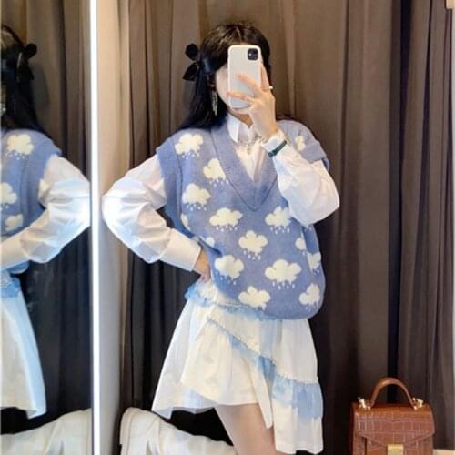 Clouds Jacquard Sweater Vest Women Korea Cute Aesthetic New Trendy Students Harajuku Soft Knit Leisure 90s Pullover Knitwear