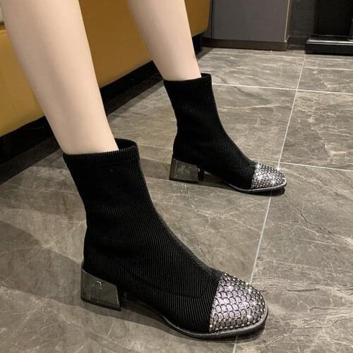 2021 Leather Plush Womens Short Boots Retro Casual Autumn Winter Womens Boots Waterproof Leather Warm Snow Boots Big Size