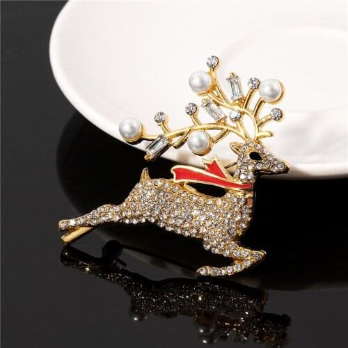 Cute Running Deer Brooches For Women Xmas Gifts New Year Fashion Reindeer Elk Rhinestones Christmas Brooch Broche