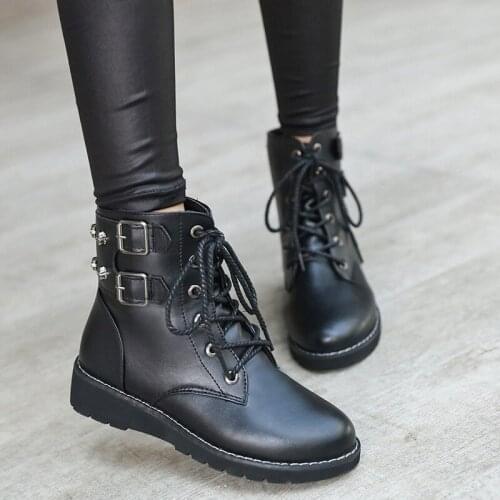Martin Boots Womens Autumn and Winter 2021 New Fashion Round Head Flat Mid-heel Non-slip Rivets Womens Casual Shoes