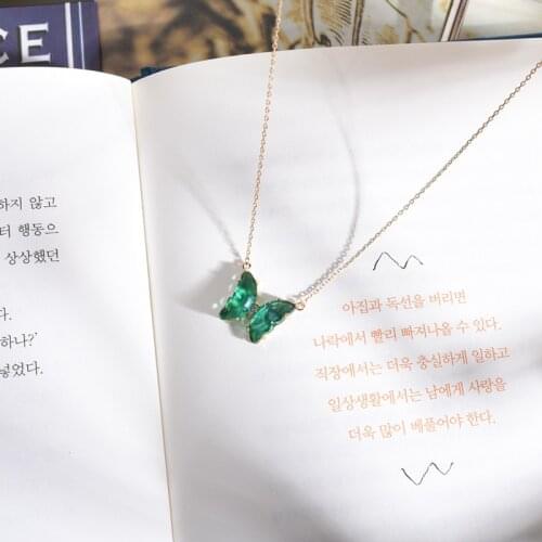 2021 New Korean Super Fairy Girl Fantasy Glass Crystal Butterfly Pendant Necklace Female Clavicle Chain Popular Necklace