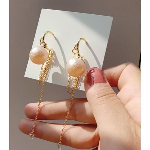 2021 Fashion Earrings Sweet Girl New Temperament Earrings Pearl Tassel Simple Chain Geometric Wild Earrings Wholesale Oorbellen