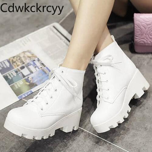 Winter The New fashion Round head Thick heel Martin boots white Lace Leisure Plus velvet Keep warm High heel Women boots 34-43