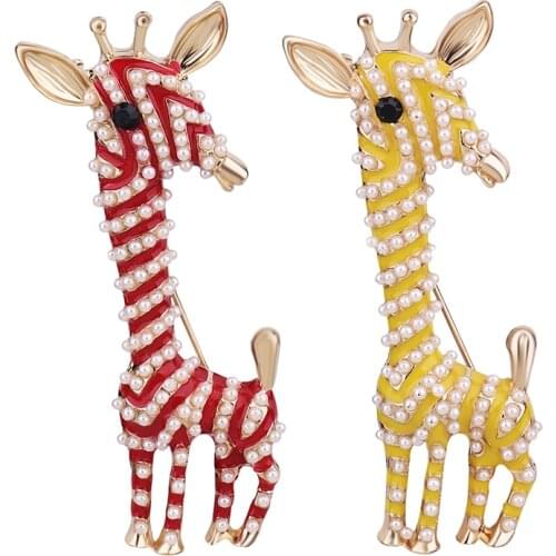 Modeschmuck Brooches