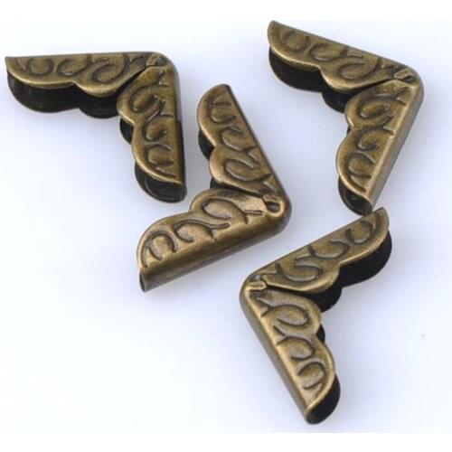 40pcs practical metal bronze Book Scrapbooking Album Menu Folder Corner Protectors Corner For Photo Album DIY 16x16x3.5mm cp1577