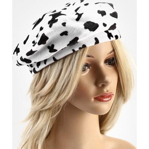 2020 warm autumn and winter cotton Cow pattern buckle beret painter hat octagonal hat women and girl 12