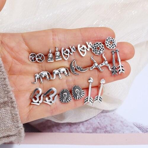 11Pairs /Set Boho Antient Silver Earrings Set Women Punk Stud Earrings Set Personality Party Earrings Ladies Clothing Jewelry
